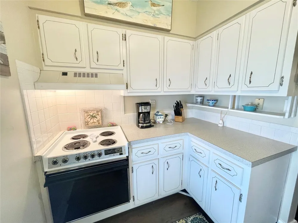 1600 W LAKE PARKER DRIVE #A25 Lakeland, FL 33805