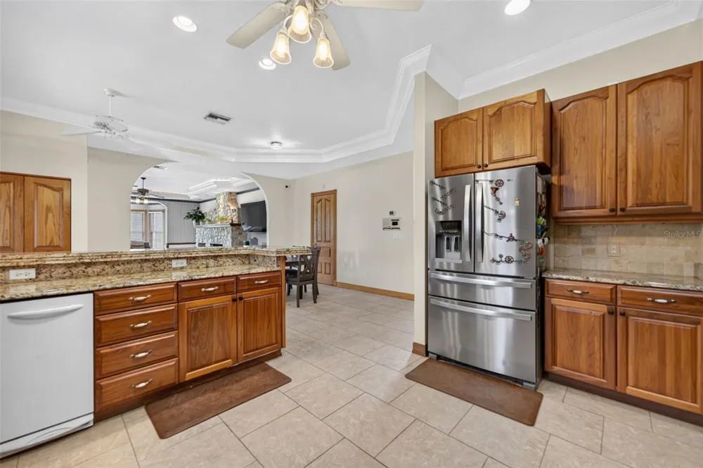 4657 HICKORY TREE ROAD St Cloud, FL 34772