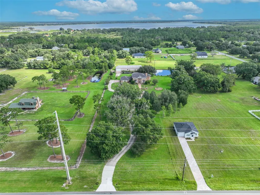 4657 HICKORY TREE ROAD St Cloud, FL 34772