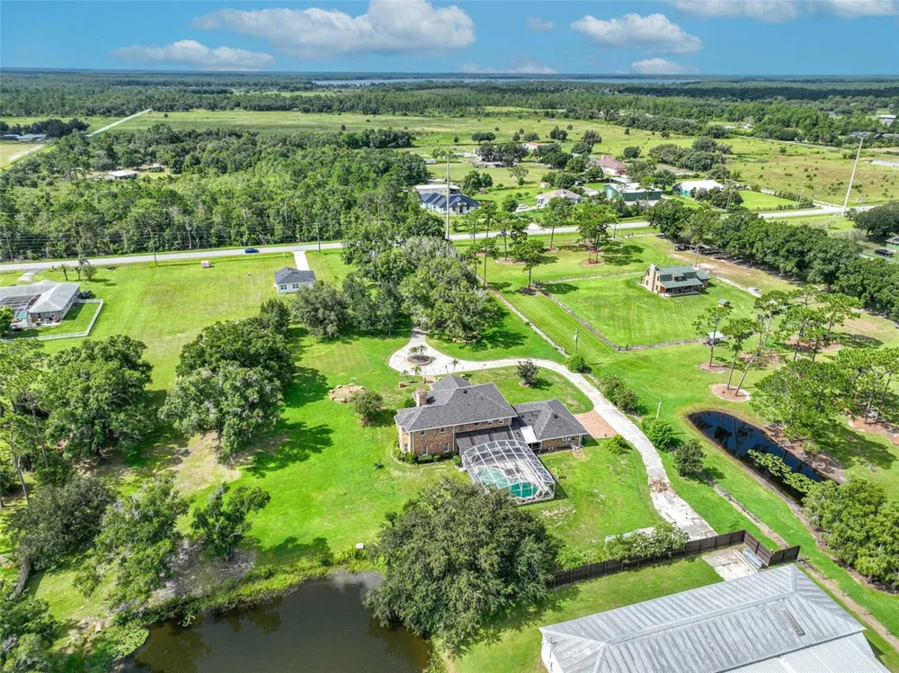 4657 HICKORY TREE ROAD St Cloud, FL 34772