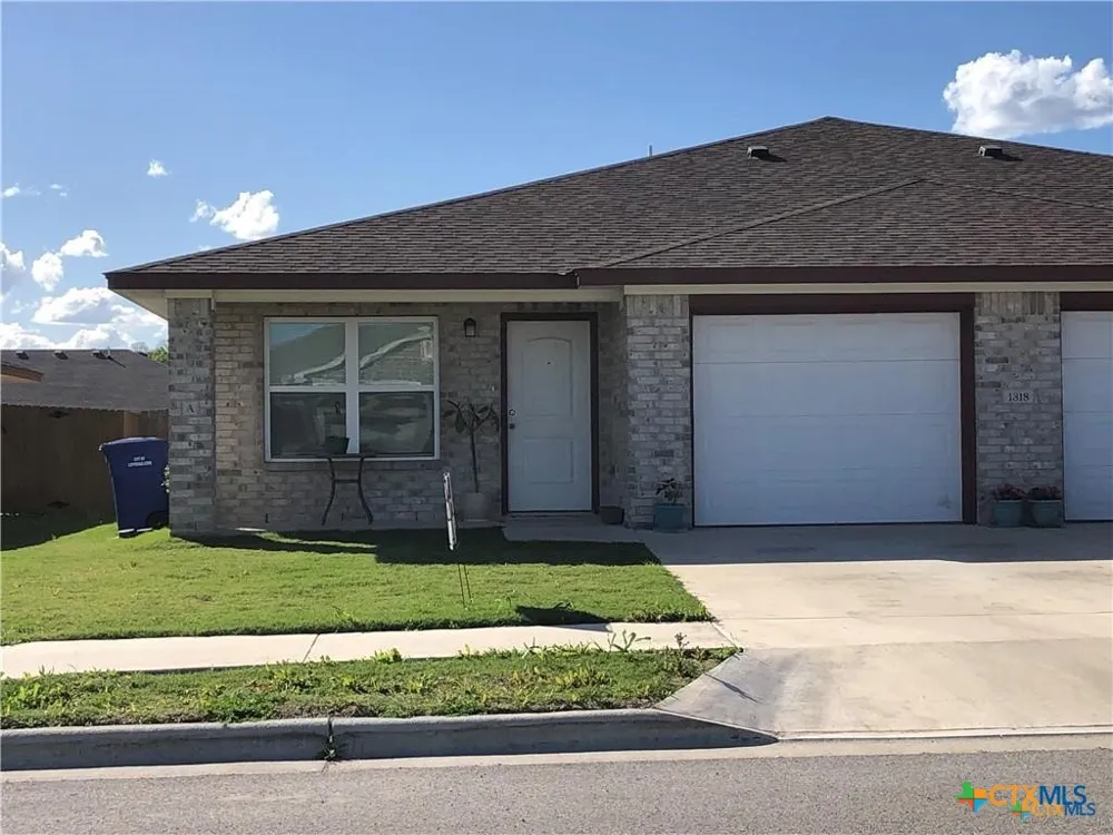 1818 Castroville Trail #A Copperas Cove, TX 76522