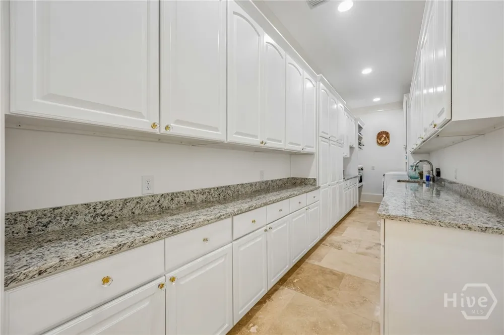 1583 Mush Bluff Road St Marys, GA 31558