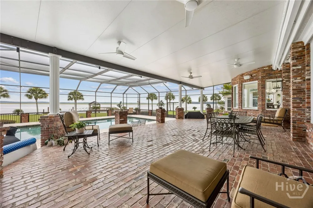 1583 Mush Bluff Road St Marys, GA 31558