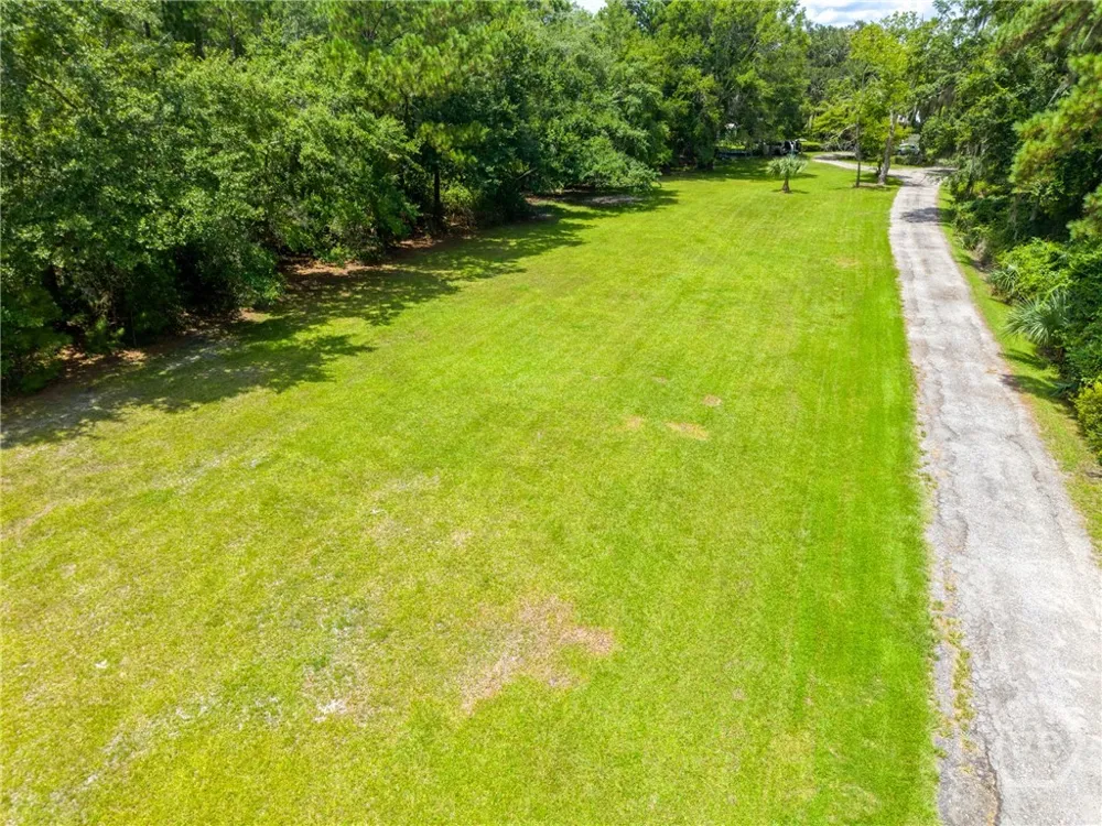 15 Waite Drive Savannah, GA 31406