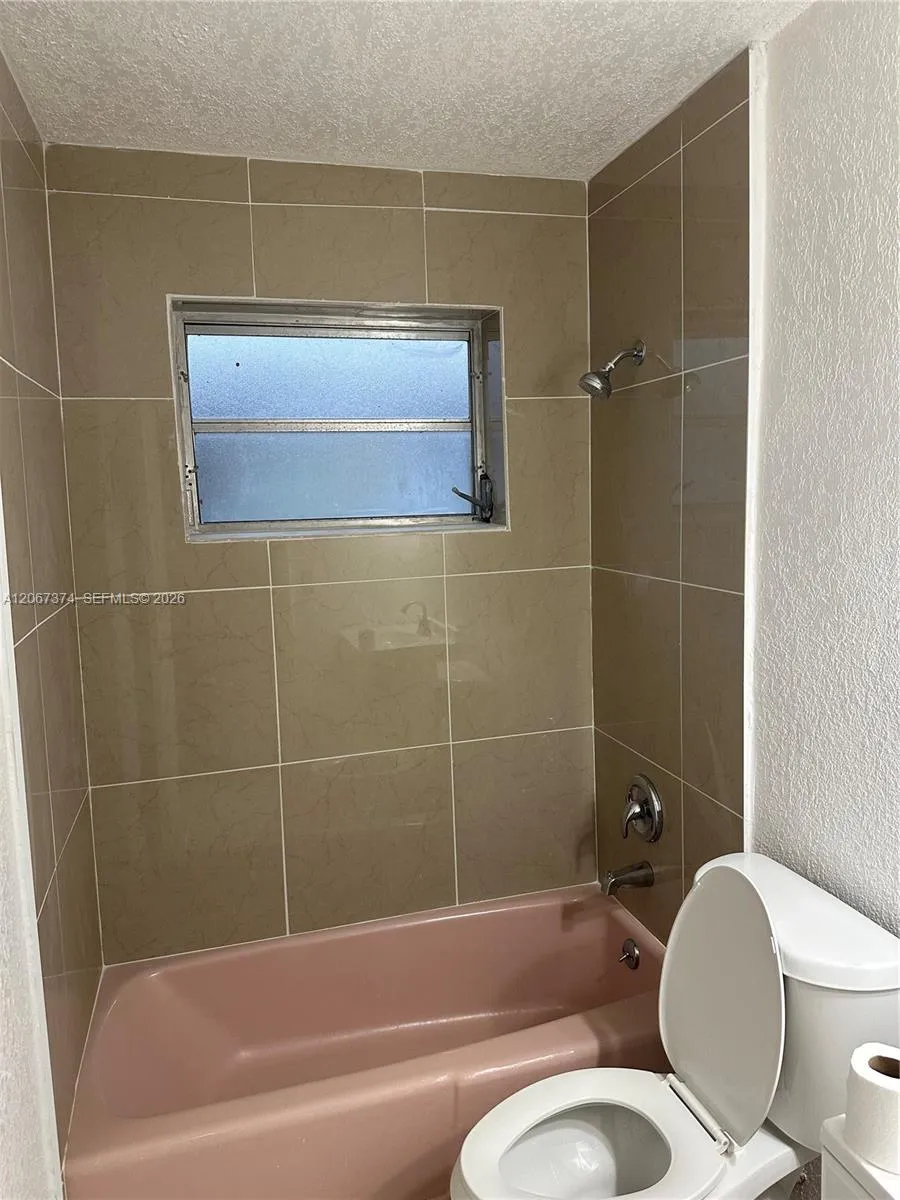 55 NW 169th St #55 North Miami Beach, FL 33169