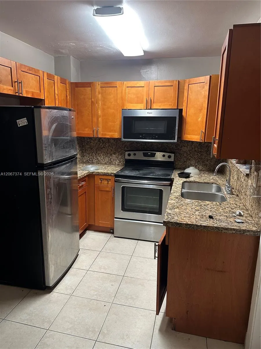 55 NW 169th St #55 North Miami Beach, FL 33169