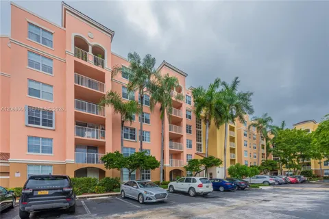 19601 E Country Club Dr #7104