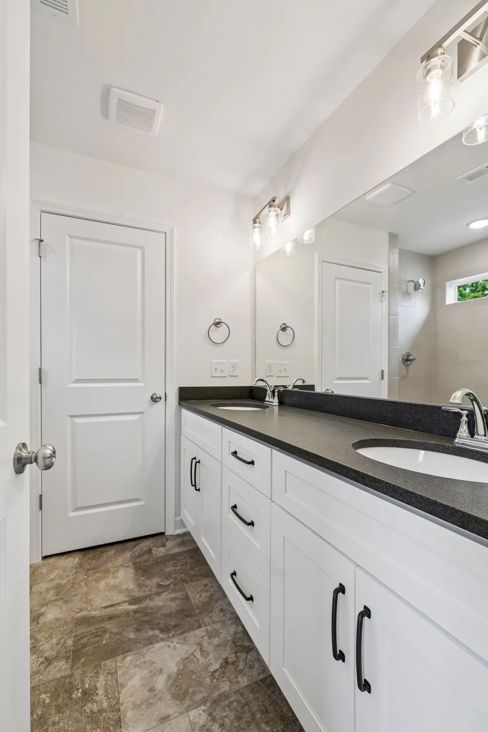 340 Villa St Smithville, TN 37166