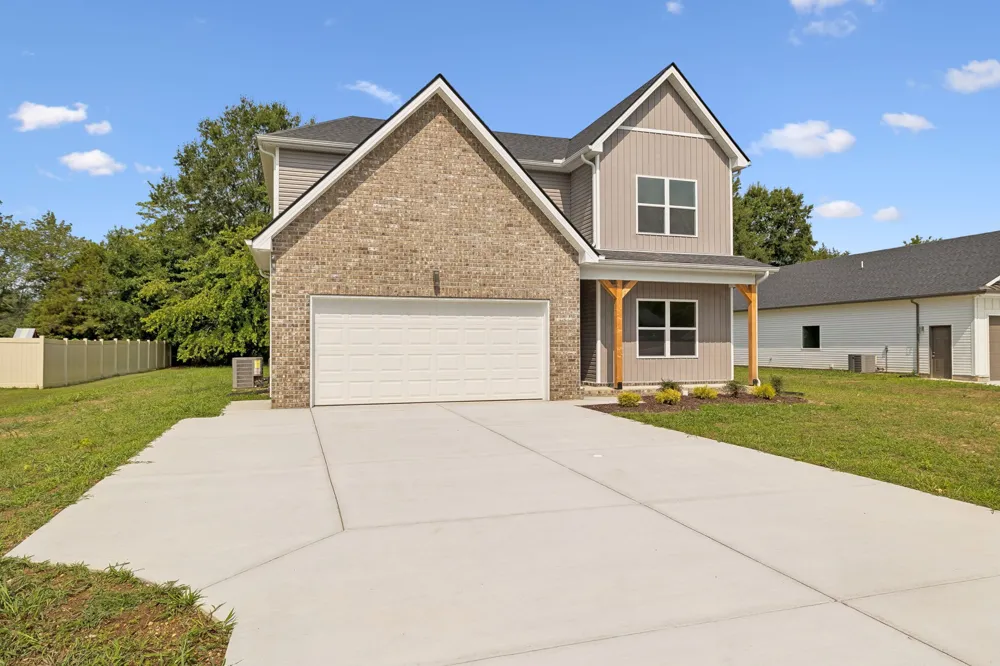 340 Villa St Smithville, TN 37166