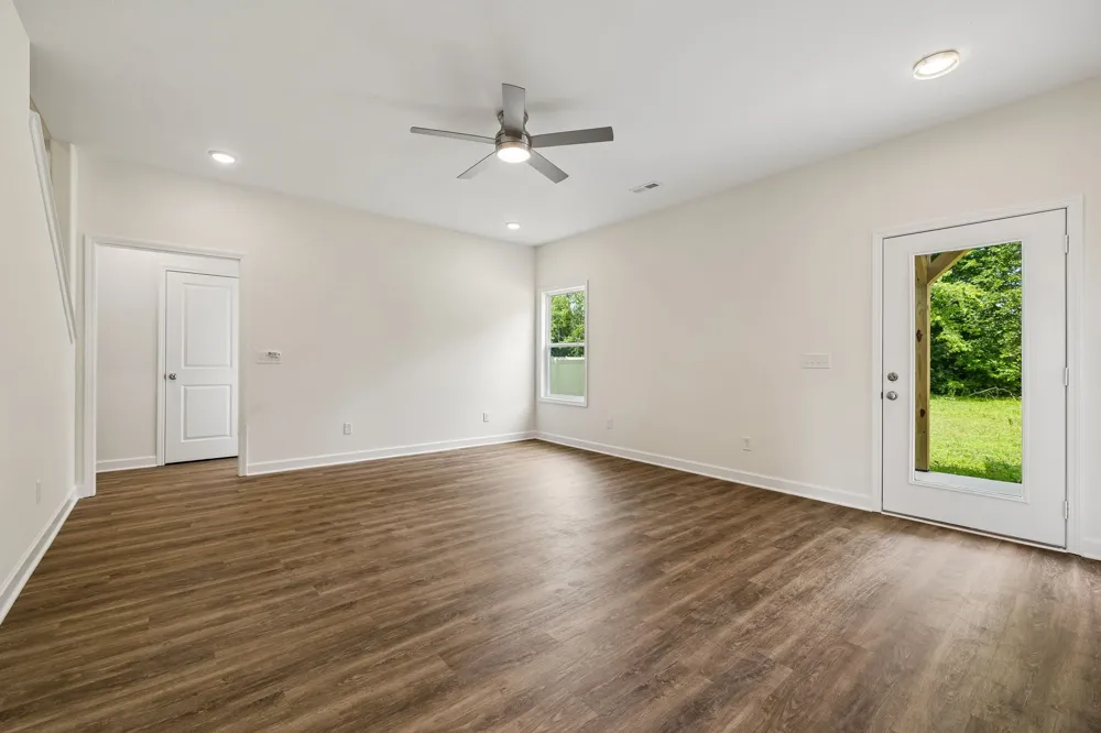 340 Villa St Smithville, TN 37166
