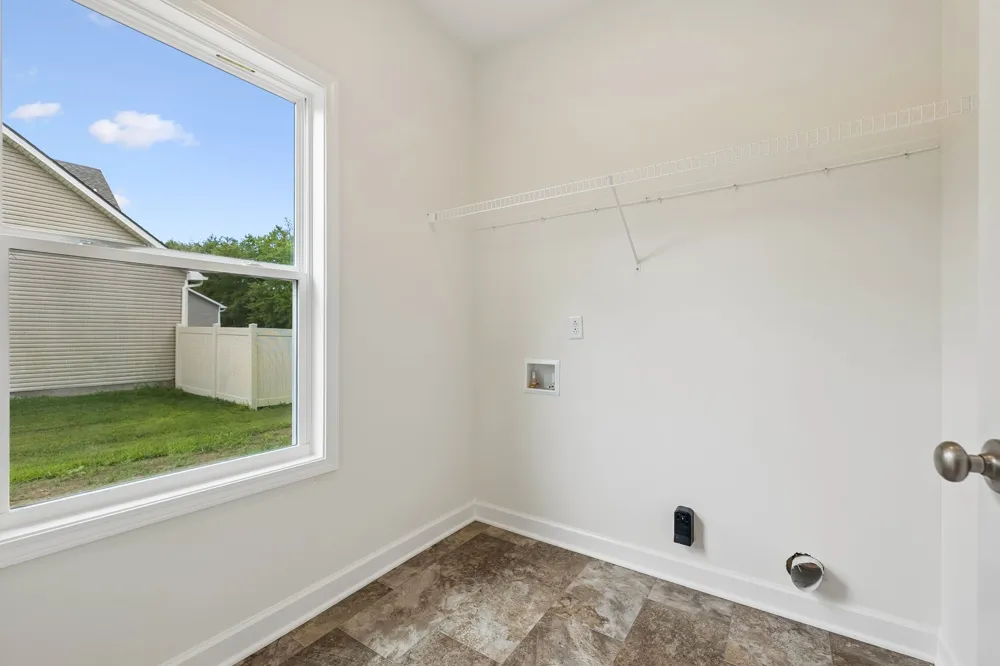 340 Villa St Smithville, TN 37166