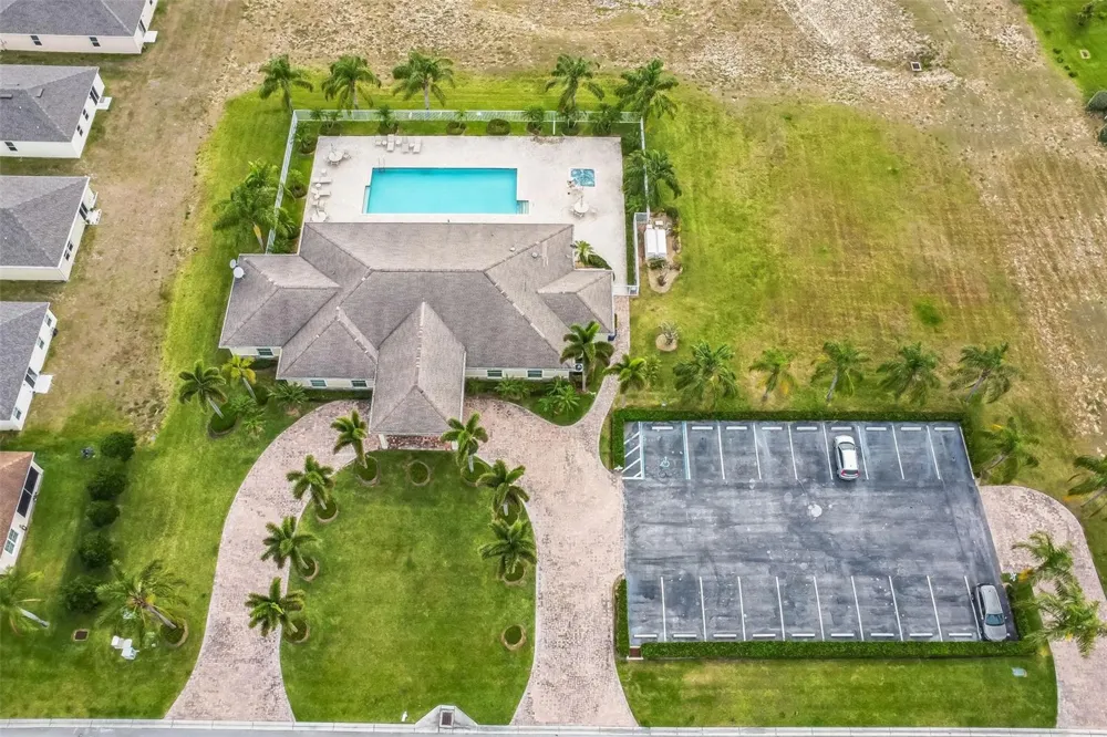 1217 STONE RIDGE CIRCLE Sebring, FL 33870