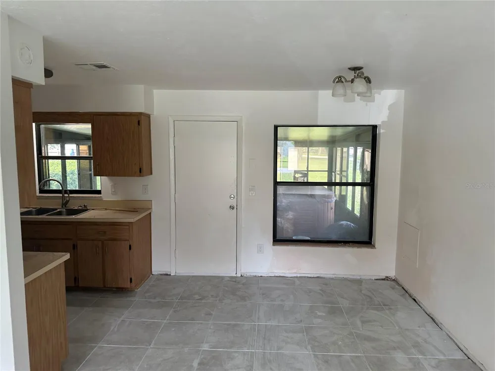 11 PINE CIRCLE LANE ocala, FL 34472