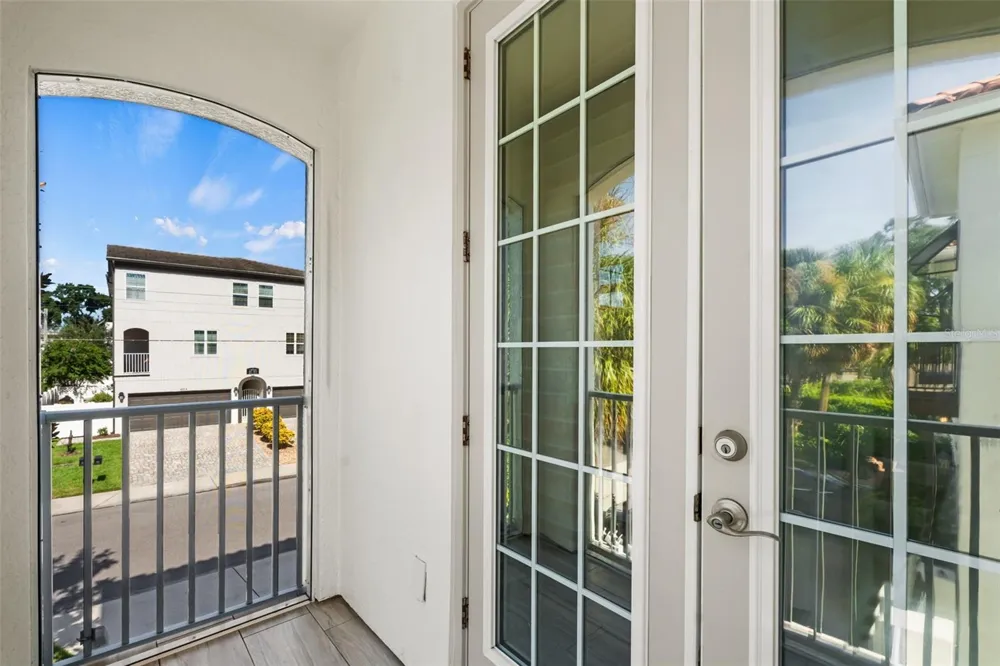 404 S MELVILLE AVENUE #4 Tampa, FL 33606