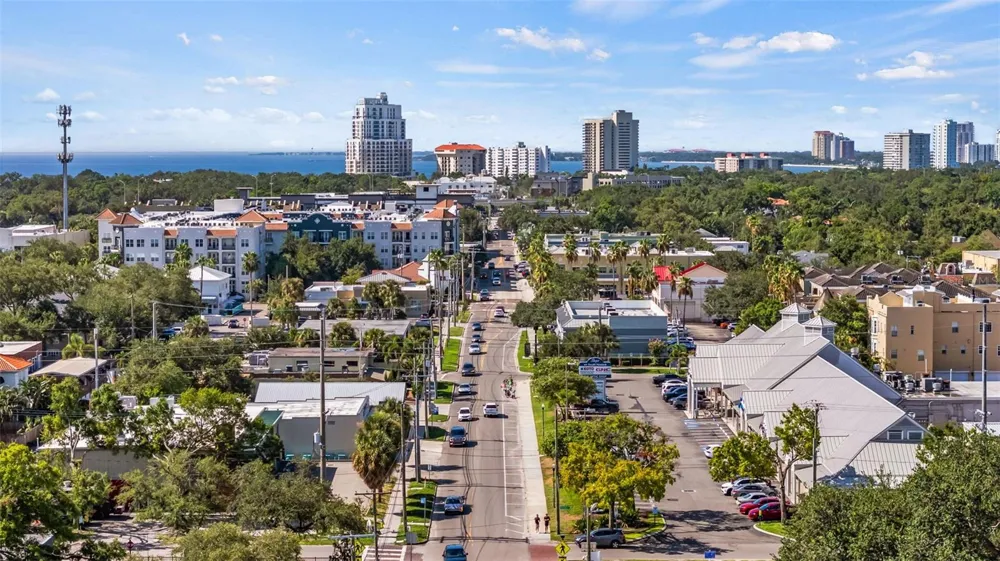 404 S MELVILLE AVENUE #4 Tampa, FL 33606