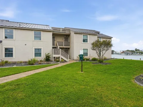 2515 Bayhouse Drive