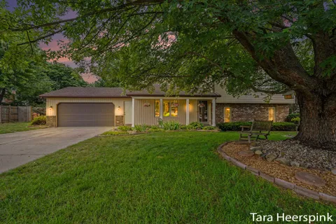 2078 Fernwood Drive