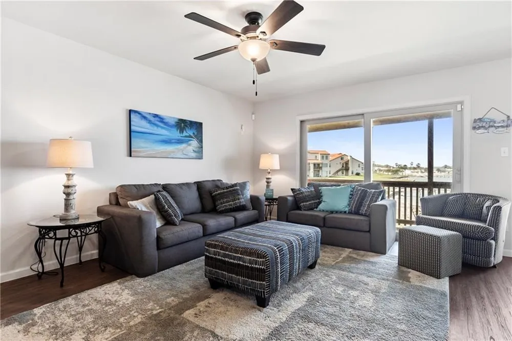 620 S Fulton Beach #308 Rockport, TX 78382