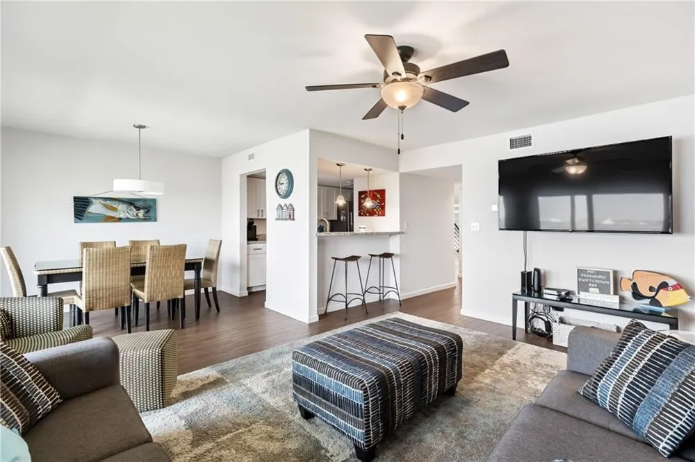 620 S Fulton Beach #308 Rockport, TX 78382