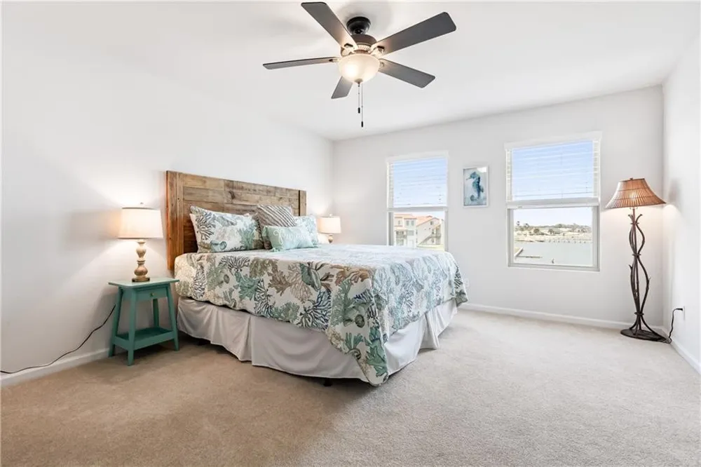 620 S Fulton Beach #308 Rockport, TX 78382