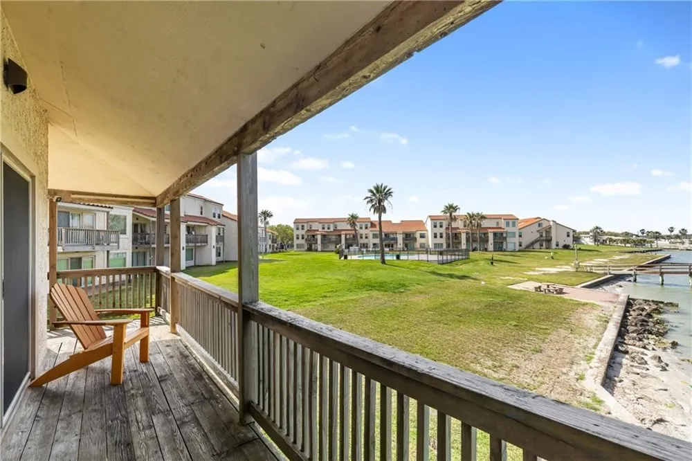 620 S Fulton Beach #308 Rockport, TX 78382