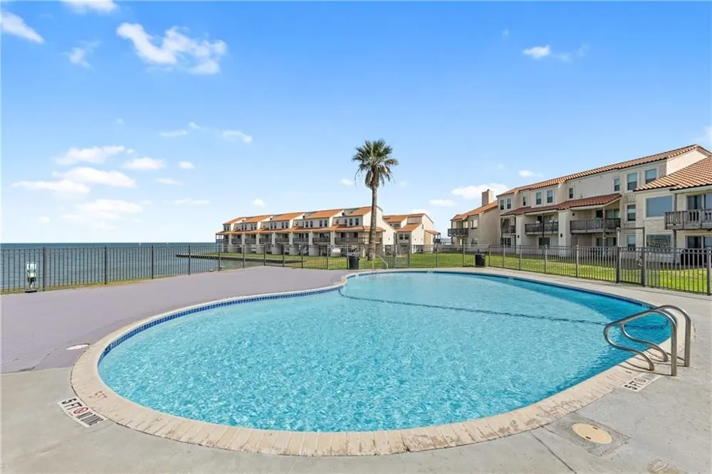 620 S Fulton Beach #308 Rockport, TX 78382