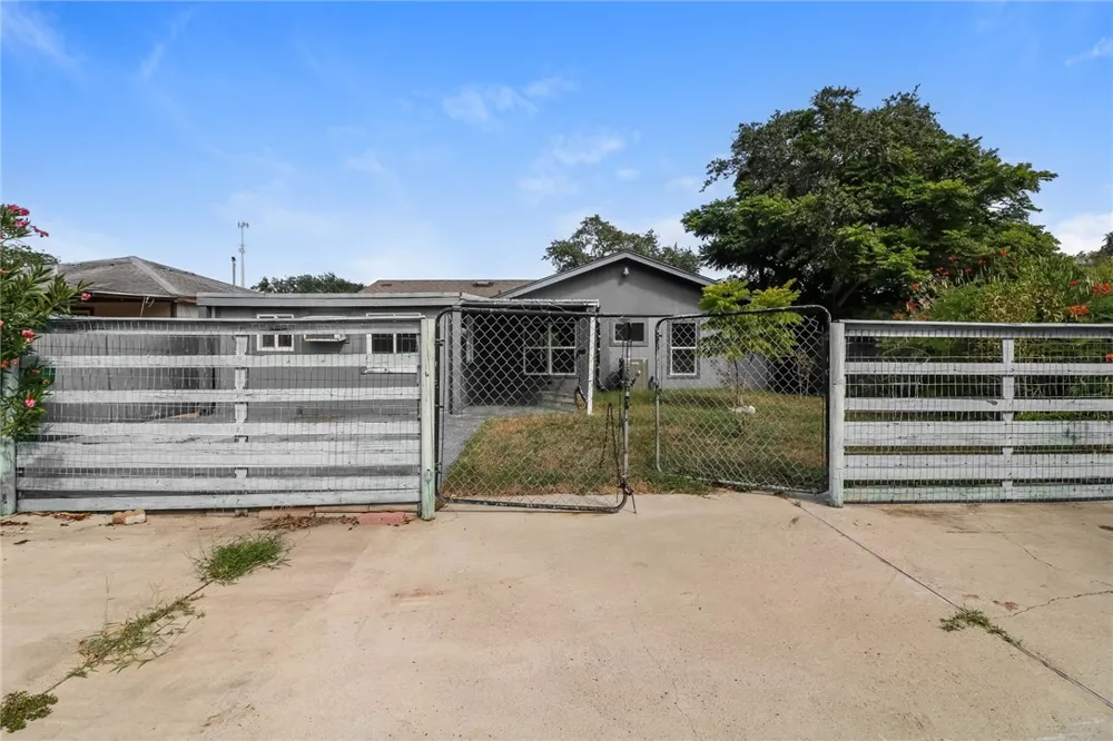306 Houston Street Aransas Pass, TX 78336