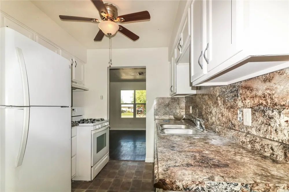 306 Houston Street Aransas Pass, TX 78336