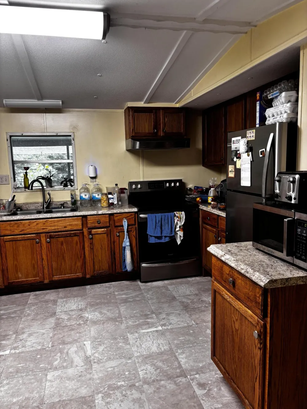 266 Cove Hill Road Pikeville, TN 37367