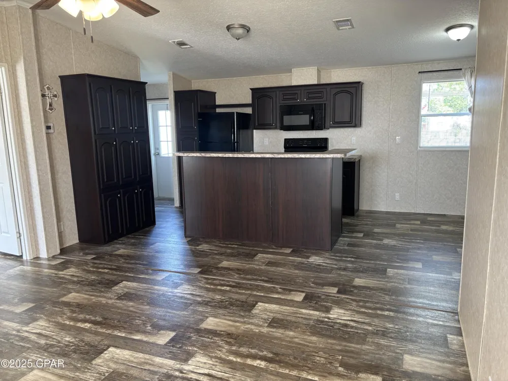 3910 W 25th Street Panama City, FL 32405