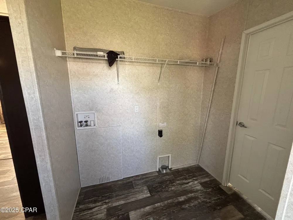3910 W 25th Street Panama City, FL 32405