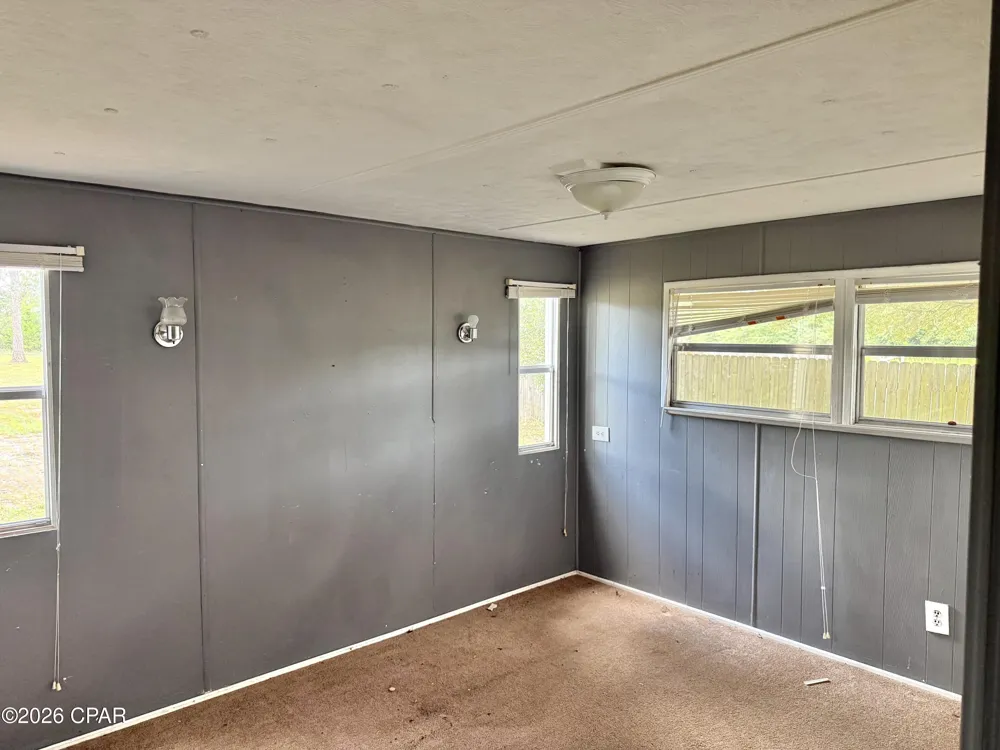12933 Farm Road Southport, FL 32409