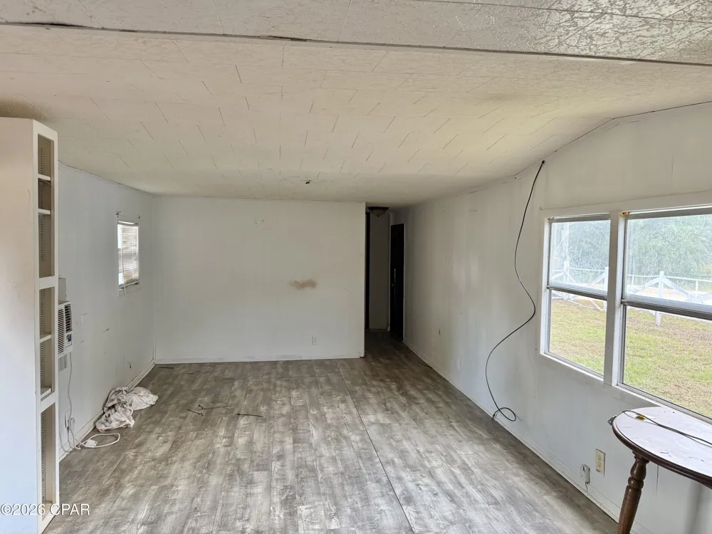 12933 Farm Road Southport, FL 32409