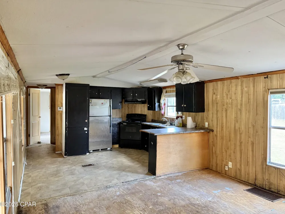 12933 Farm Road Southport, FL 32409
