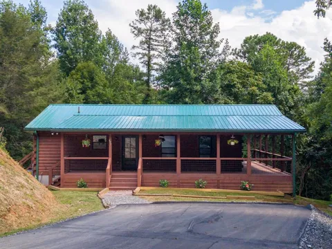 Ridgetop Circle