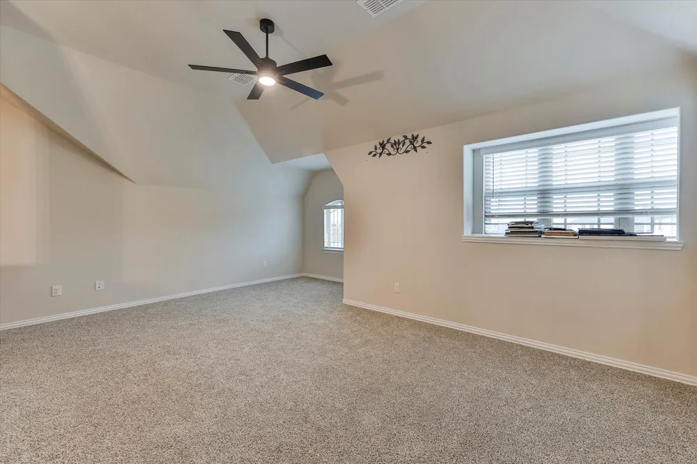 10 Covey Lane Sanger, TX 76266