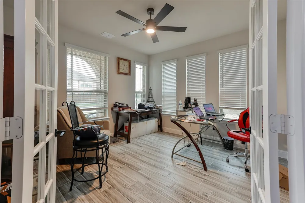 10 Covey Lane Sanger, TX 76266