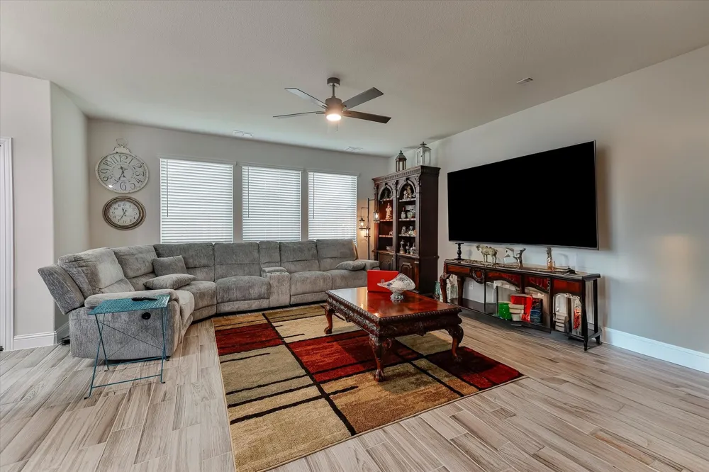 10 Covey Lane Sanger, TX 76266