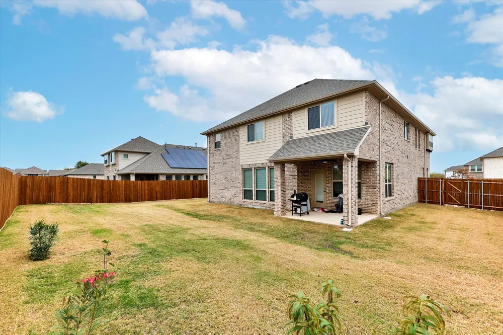 10 Covey Lane Sanger, TX 76266