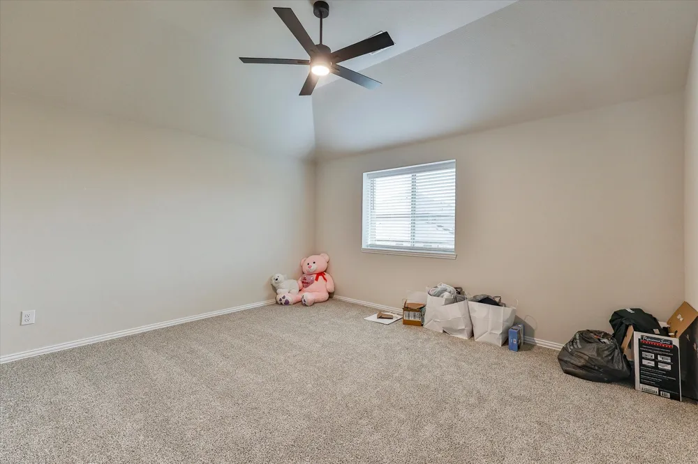 10 Covey Lane Sanger, TX 76266