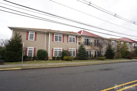 475 Avenel Street #102