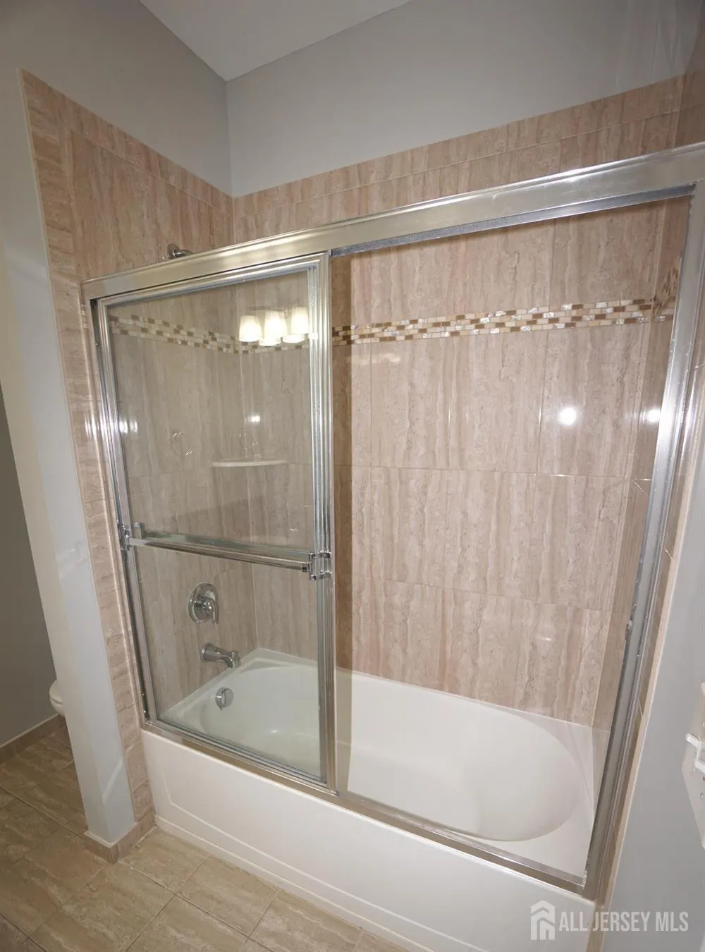 1299 St. George Avenue #103 Colonia, NJ 07067