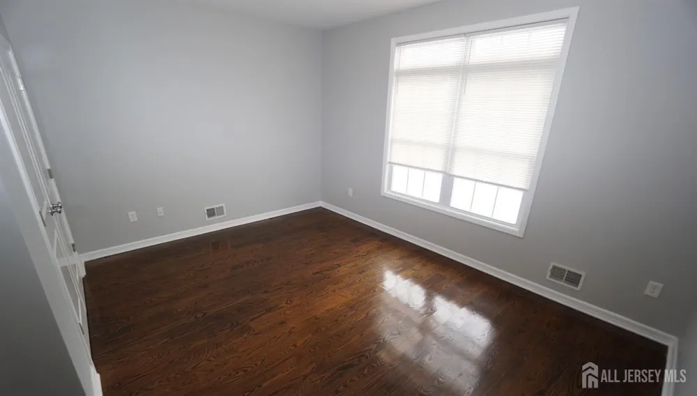 1299 St. George Avenue #103 Colonia, NJ 07067