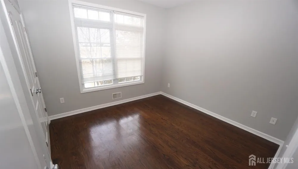 1299 St. George Avenue #103 Colonia, NJ 07067