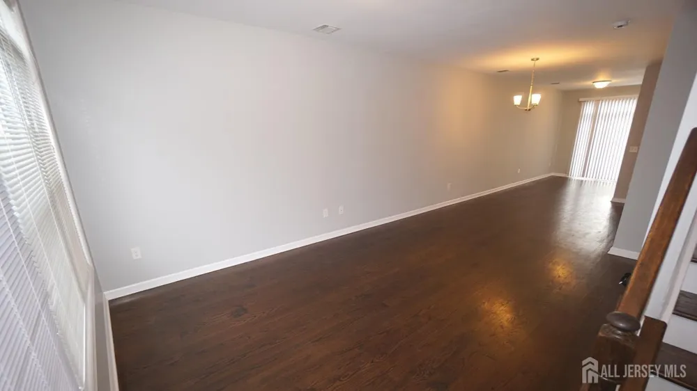 1299 St. George Avenue #103 Colonia, NJ 07067