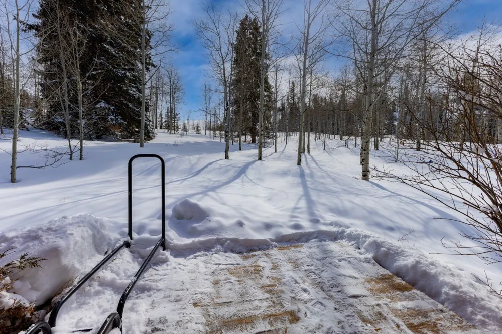 32596 Ute Trail Oak Creek, CO 80467