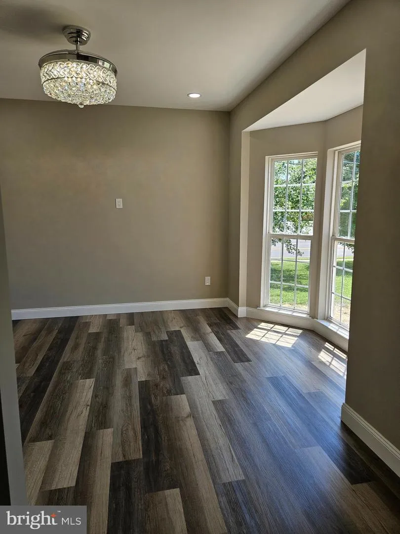 2 DEERFIELD Seabrook, NJ 08302
