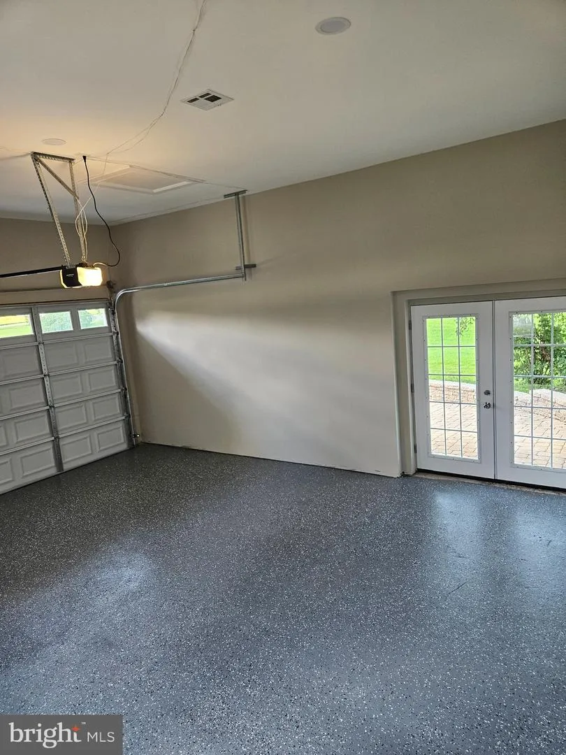 2 DEERFIELD Seabrook, NJ 08302