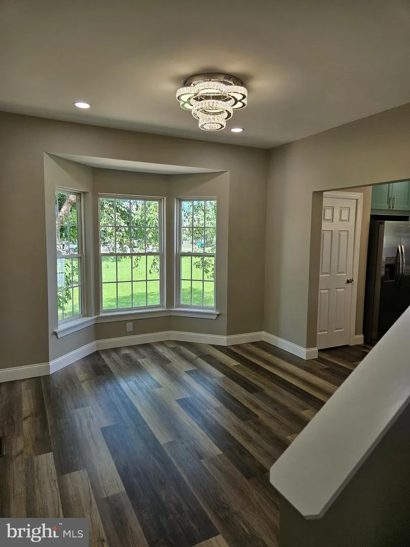 2 DEERFIELD Seabrook, NJ 08302