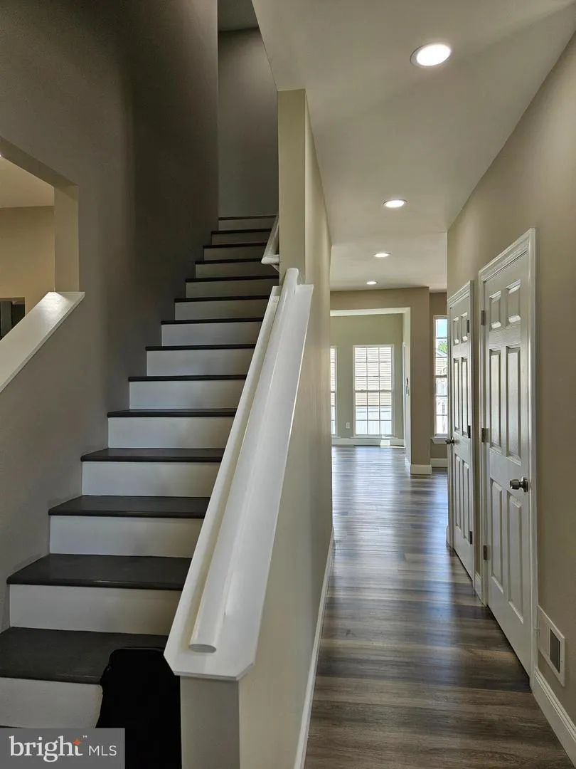 2 DEERFIELD Seabrook, NJ 08302
